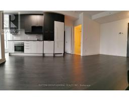 2205 - 30 Nelson Street, Toronto, ON M5V0H5 Photo 15
