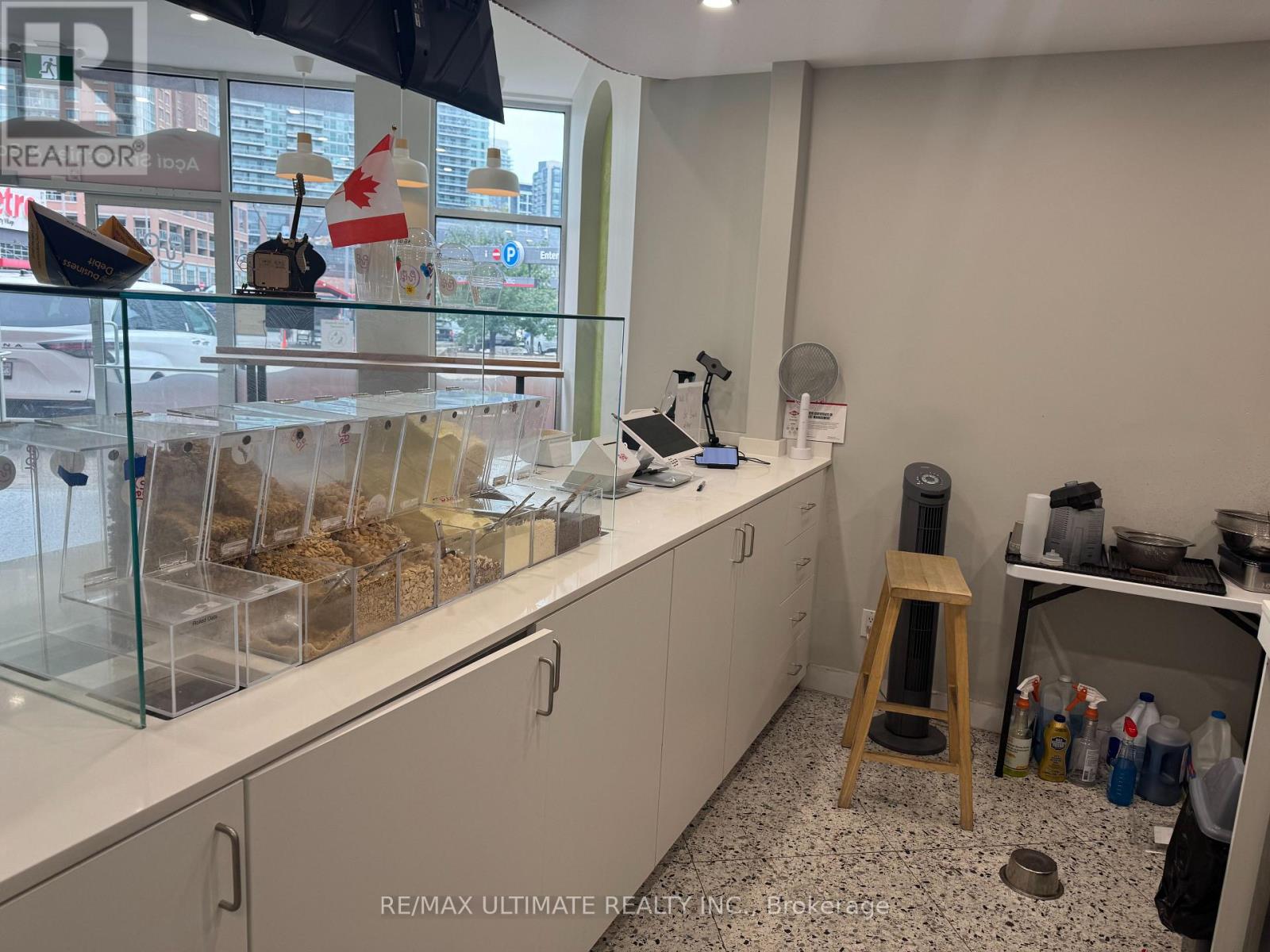 B01004A - 61 HANNA AVENUE, Toronto (Niagara) — photo 8