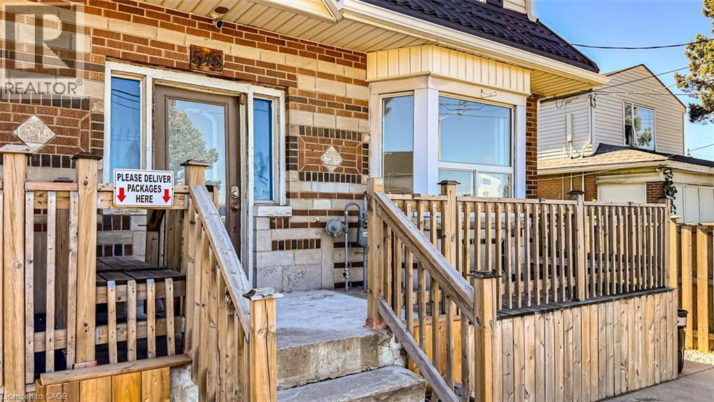 548 BEACH Road, Hamilton — photo 4