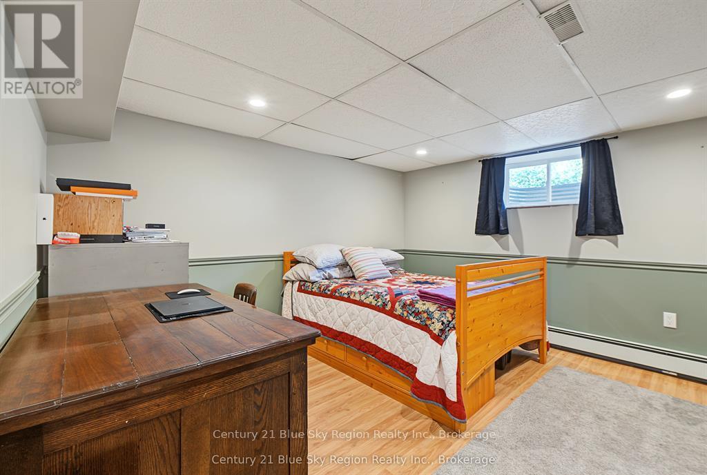 2111 FOUR MILE LAKE ROAD - Image 34