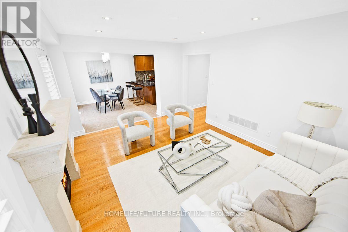 25 THACKERY DRIVE - 10