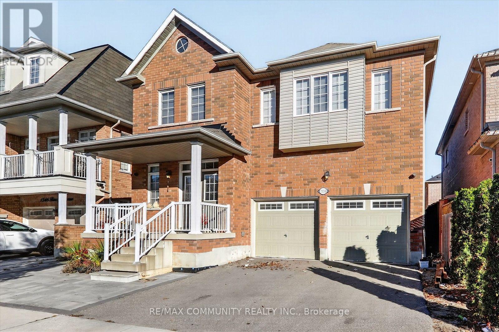 Main- 1550 Bruny Avenue, Pickering, ON photo 3