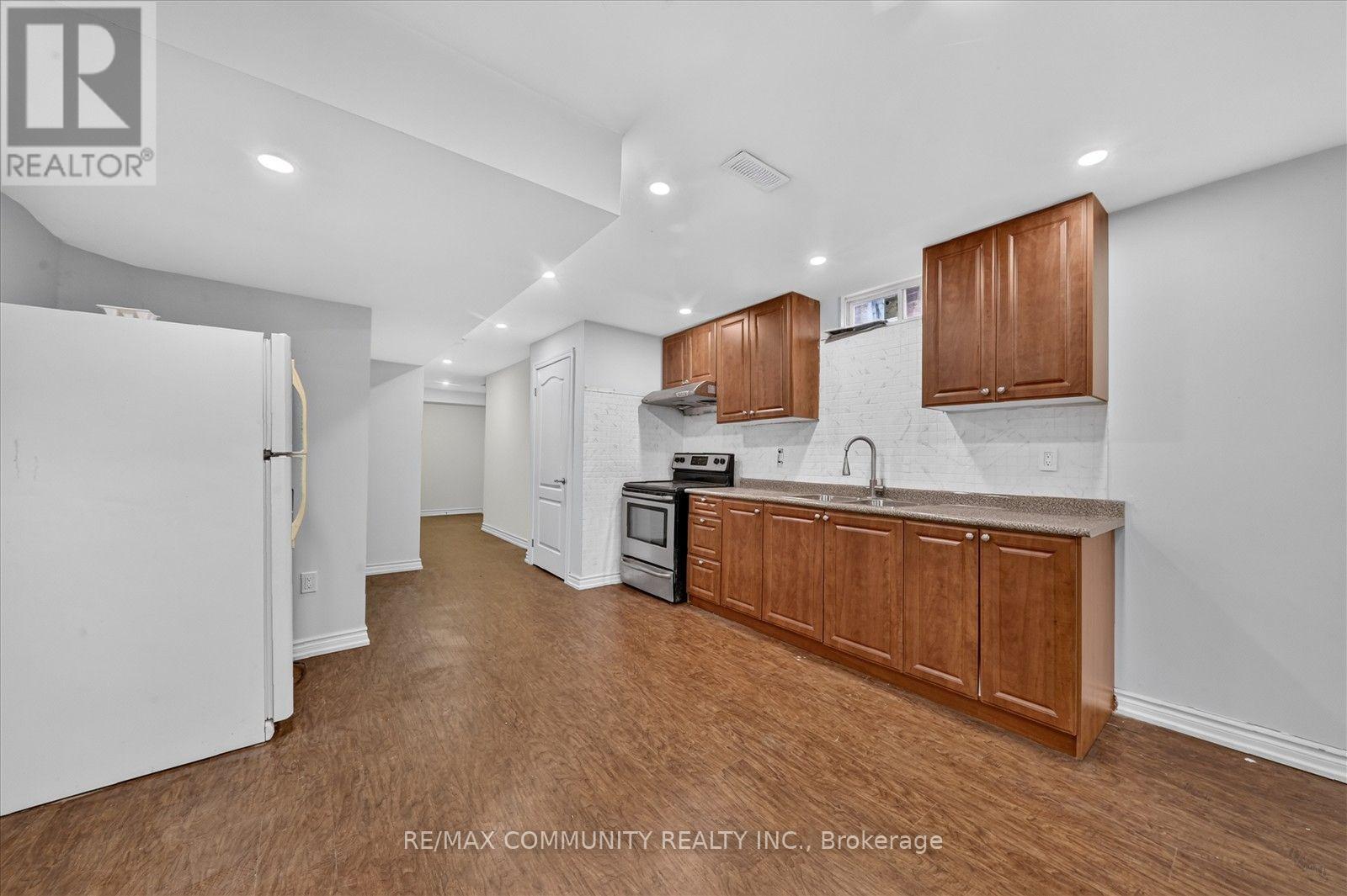 Main- 1550 Bruny Avenue, Pickering, ON photo 33