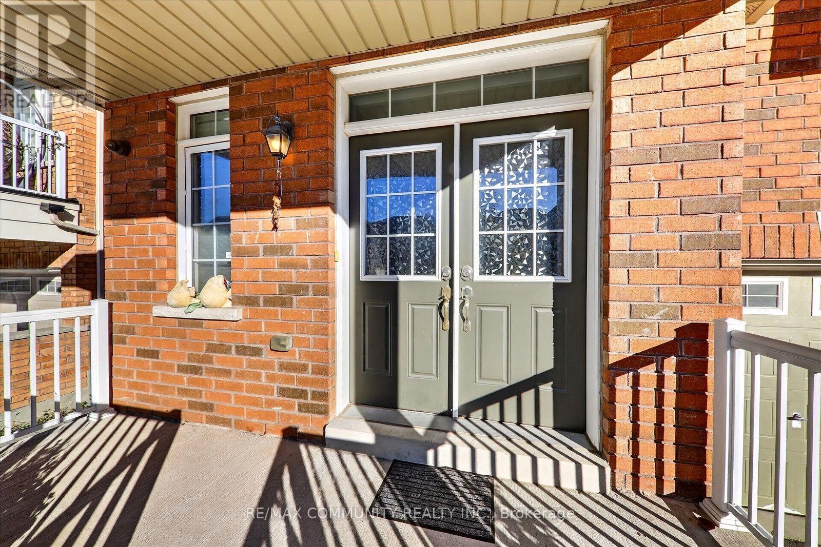 Main- 1550 Bruny Avenue, Pickering, ON photo 4
