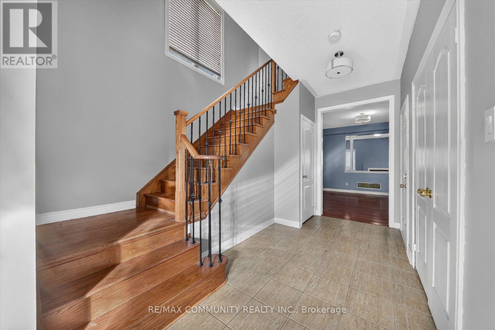 Main- 1550 Bruny Avenue, Pickering, ON photo 6