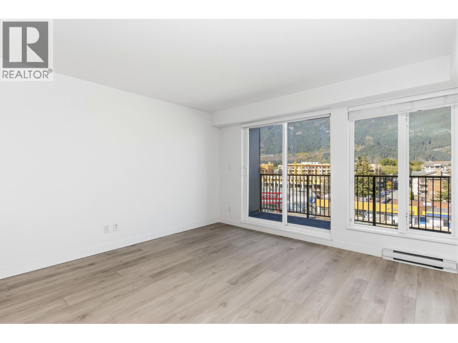 509 1365 PEMBERTON AVENUE, Squamish