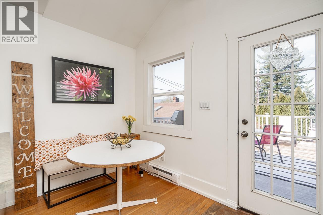 3415 DUNDAS STREET, Vancouver