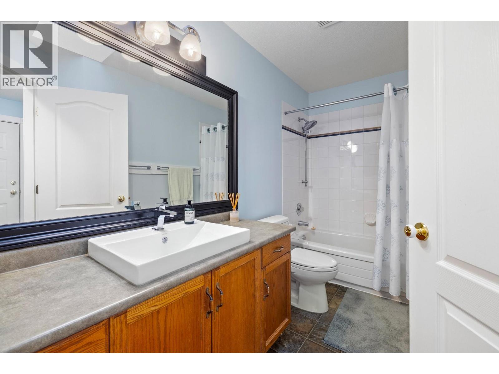 479 Glen Pine Court, Kelowna
