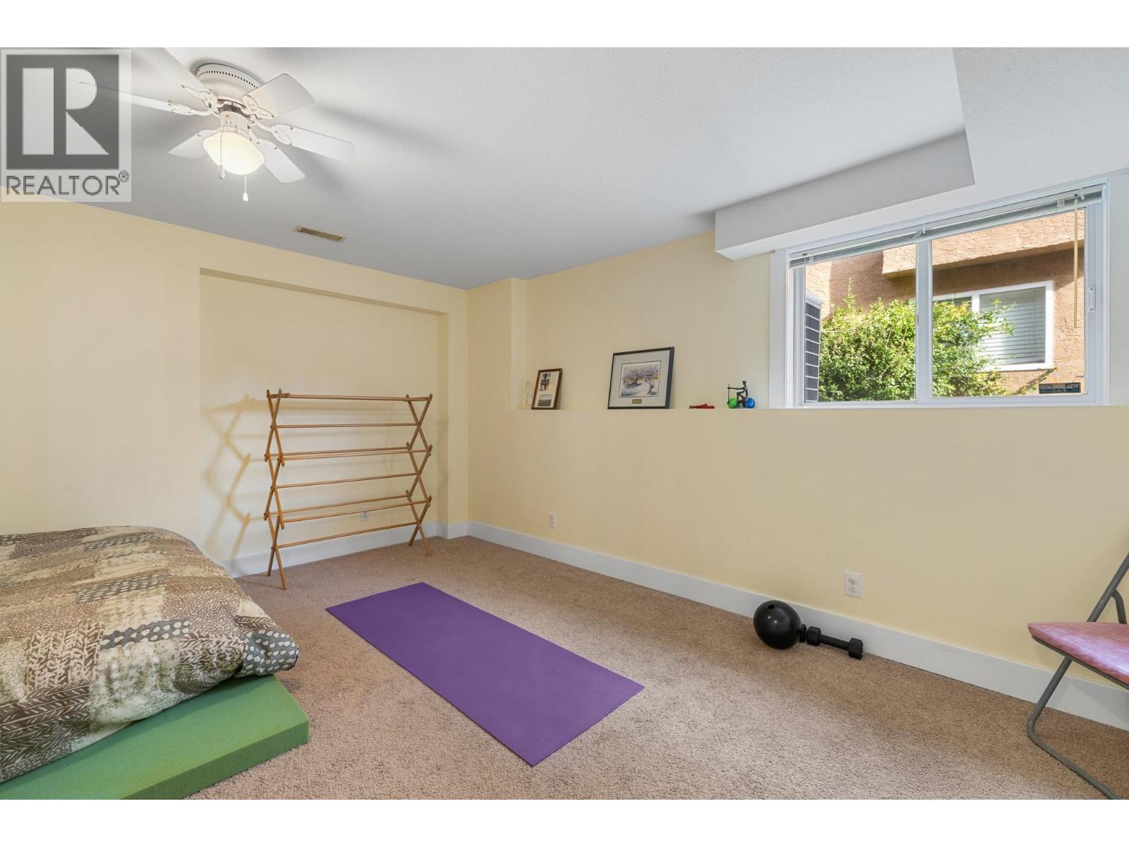 479 Glen Pine Court, Kelowna