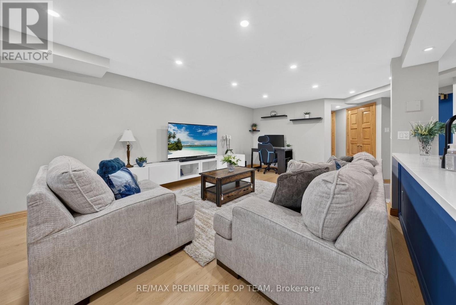404- 100 Arbors Lane, Vaughan, ON photo 4