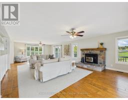 1984 Hwy 141 Highway, Muskoka Lakes, ON P0B1M0 Photo 13