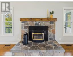 1984 Hwy 141 Highway, Muskoka Lakes, ON P0B1M0 Photo 15