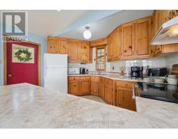 907 Ninth Street, Centre Wellington, ON N0B1J0 Photo 11