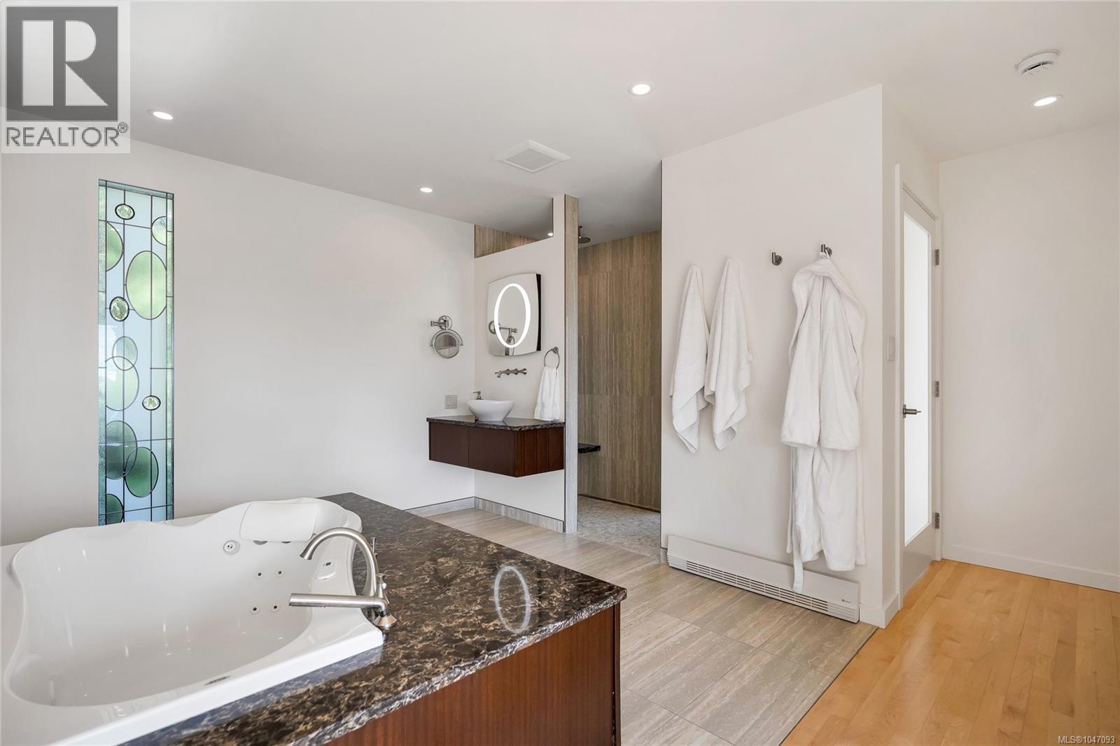 931 Lakeview Ave - Image 19