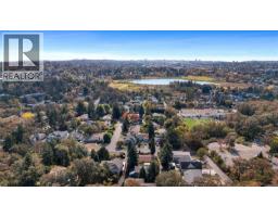 931 Lakeview Ave, Saanich, BC V8X3H7 Photo 33
