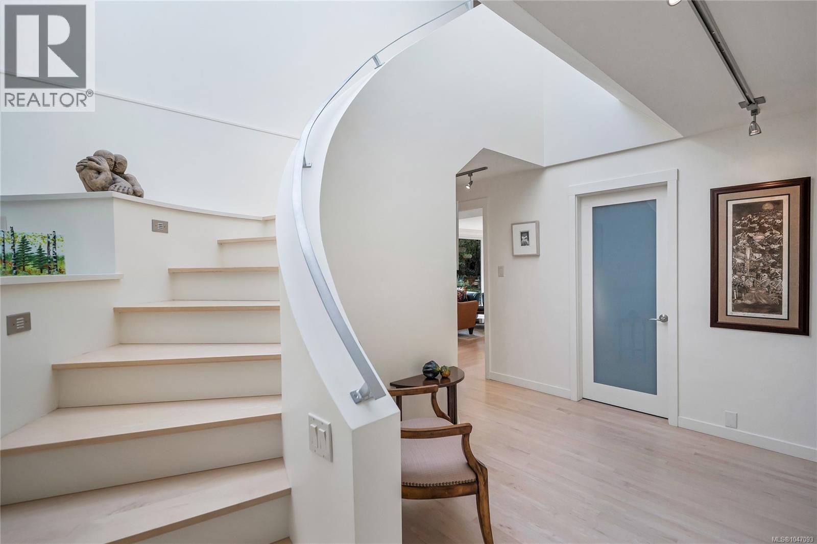 931 Lakeview Ave - Image 15