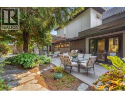 931 Lakeview Ave, Saanich, BC V8X3H7 Photo 21