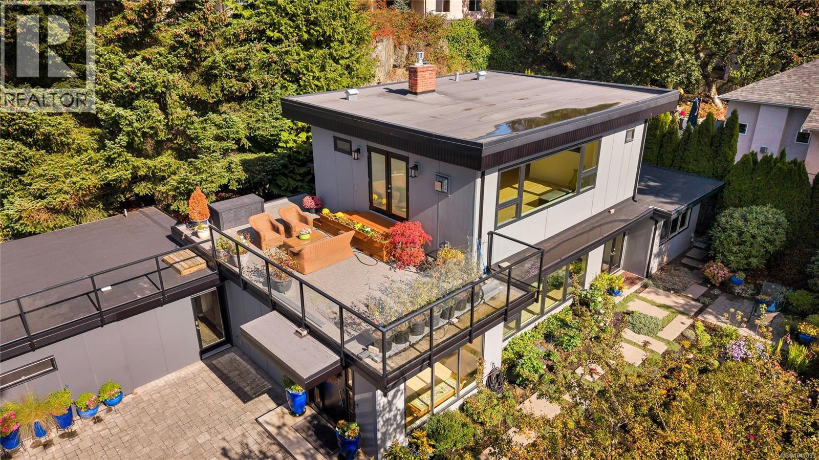 931 Lakeview Ave - 39