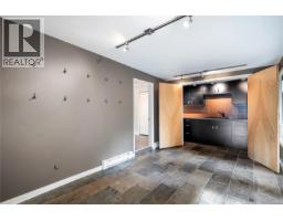 931 Lakeview Ave, Saanich, BC V8X3H7 Photo 52