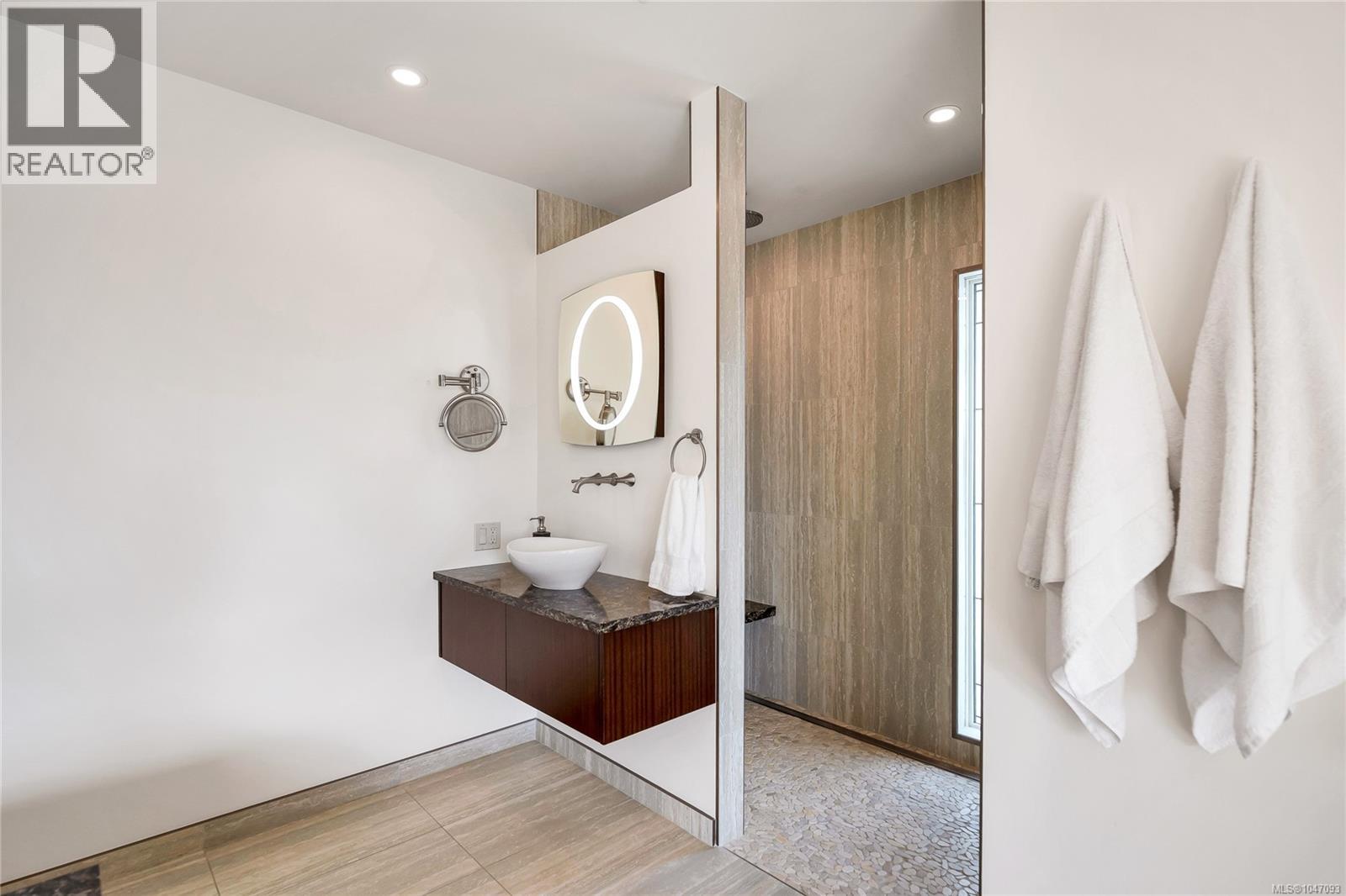 931 Lakeview Ave - 59