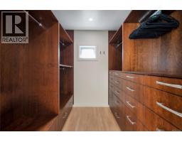 931 Lakeview Ave, Saanich, BC V8X3H7 Photo 58
