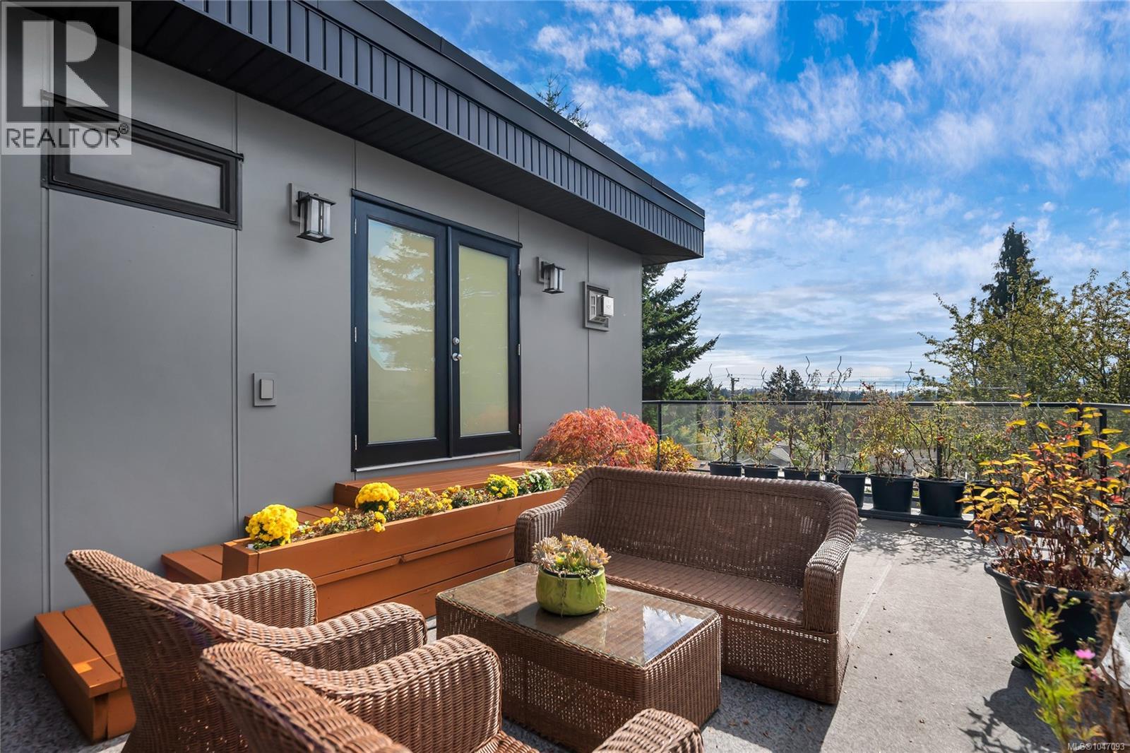 931 Lakeview Ave - Image 68