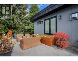 931 Lakeview Ave, Saanich, BC V8X3H7 Photo 69