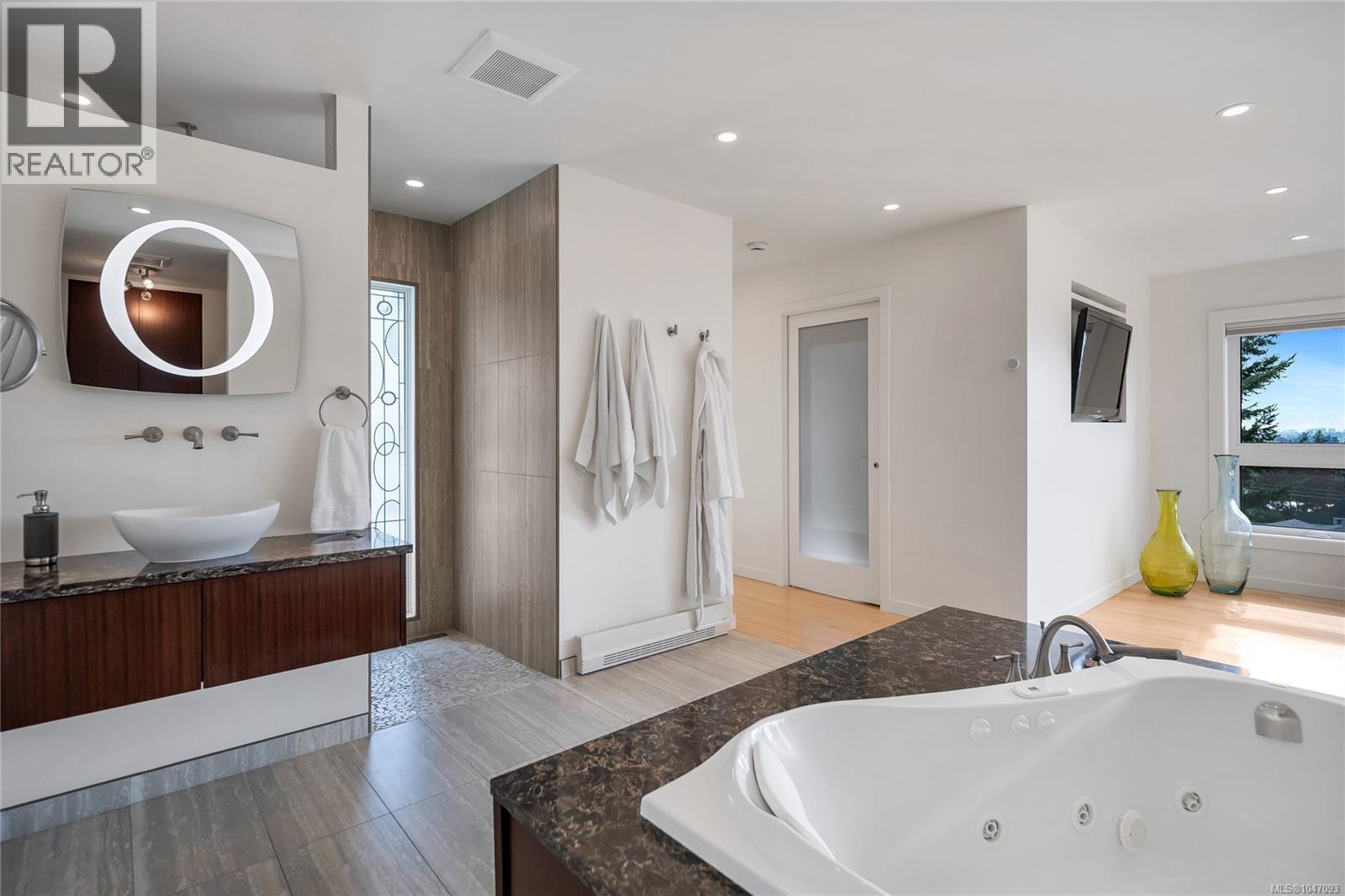 931 Lakeview Ave - 62