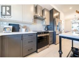 524 Tekarra Drive NW - photo 9