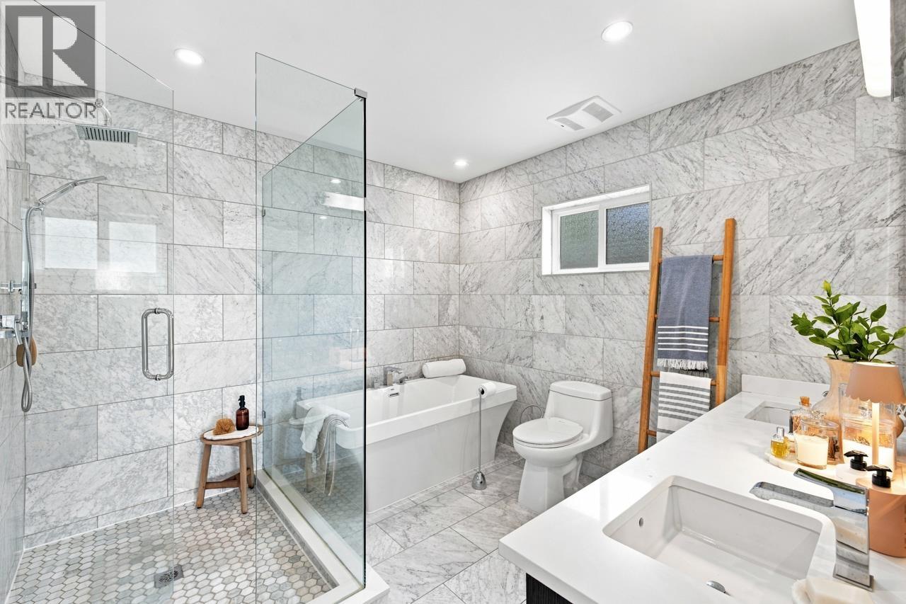 3840 PROSPECT ROAD, North Vancouver