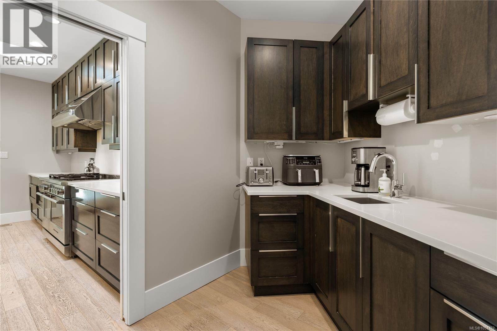 3349 Creekside Pl, Nanaimo