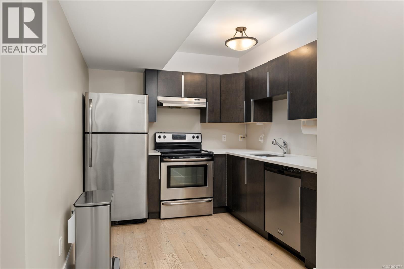 3349 Creekside Pl, Nanaimo