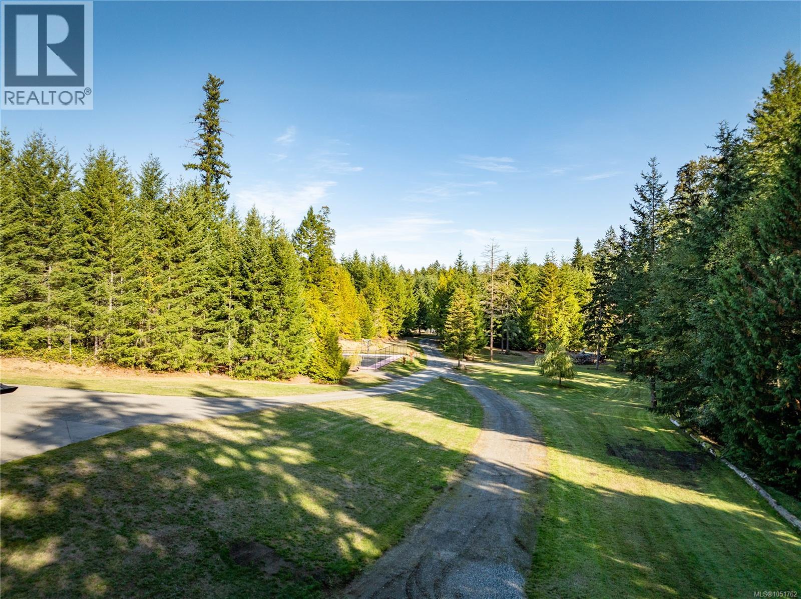 3349 Creekside Pl, Nanaimo