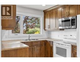 48 Selkirk Drive SW - photo 11