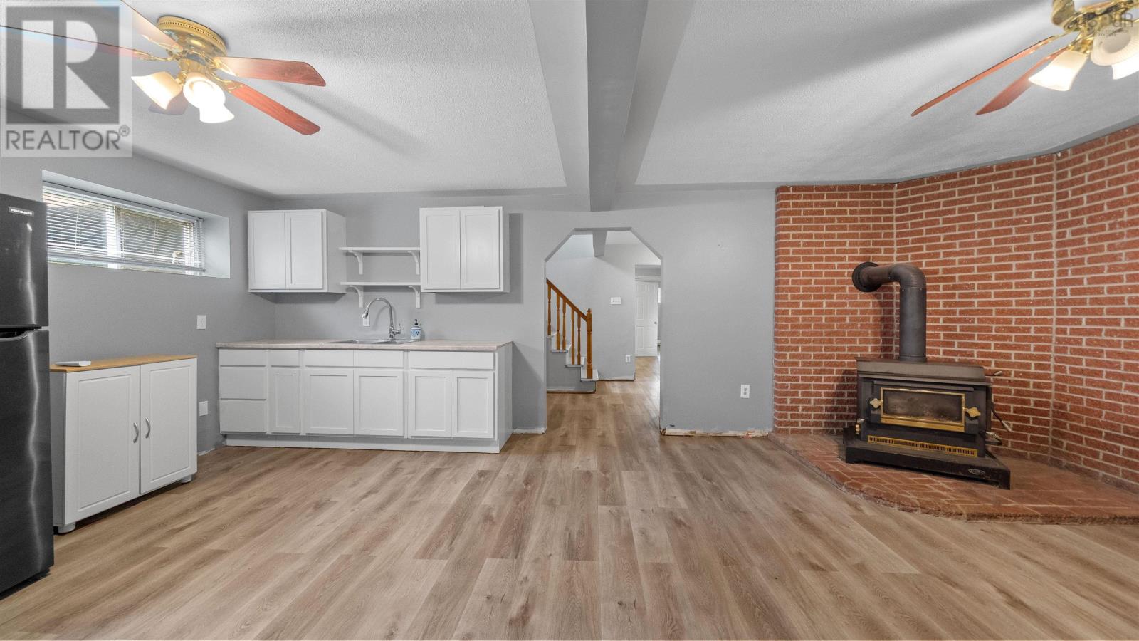 Property 36 of 50 of 26 Poplar Drive