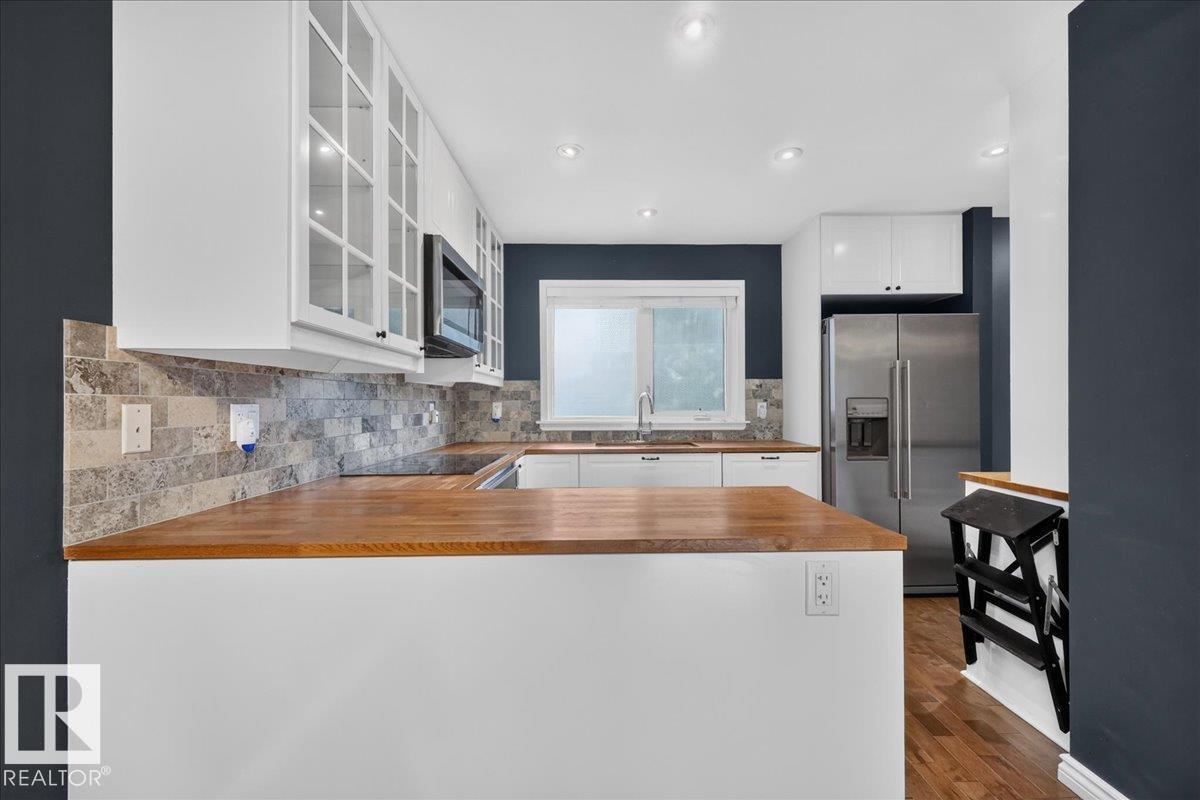 #9 3115 119 ST NW - 10