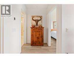 3340 Lakeshore Road Unit# 1003, Kelowna, BC V1W0H6 Photo 11