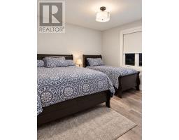 7 Elm Drive, Wasaga Beach, ON L9Z2L3 Photo 20