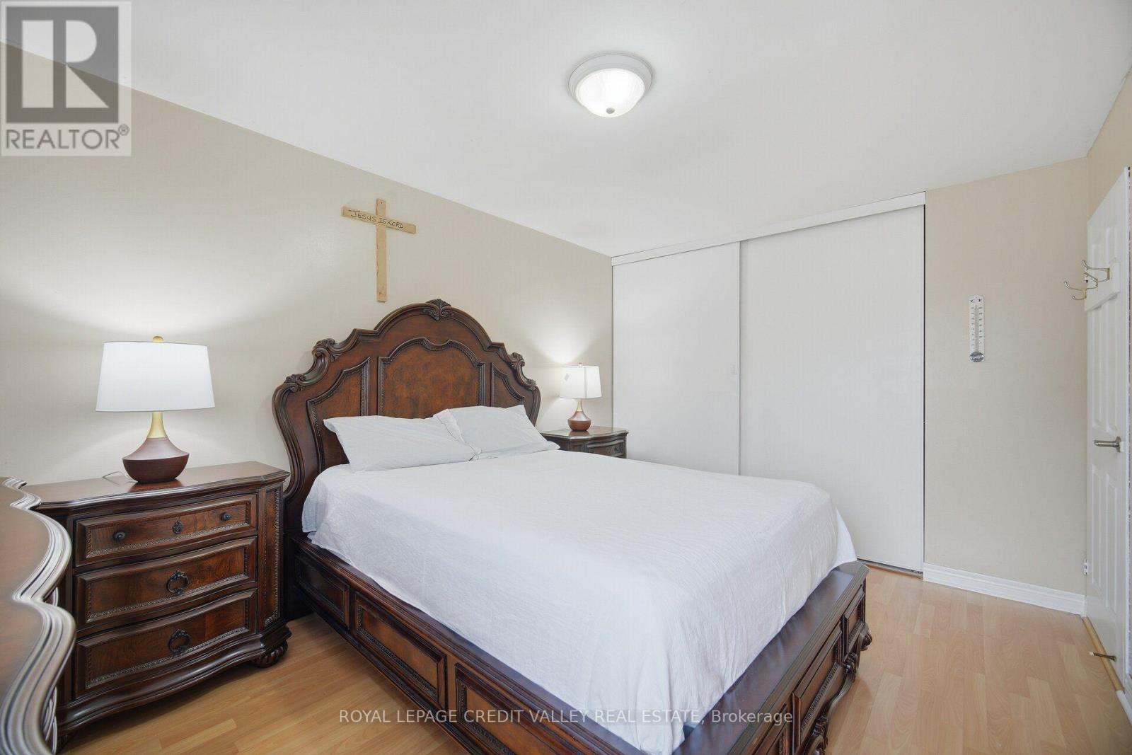 58 GLENFOREST ROAD - Image 24
