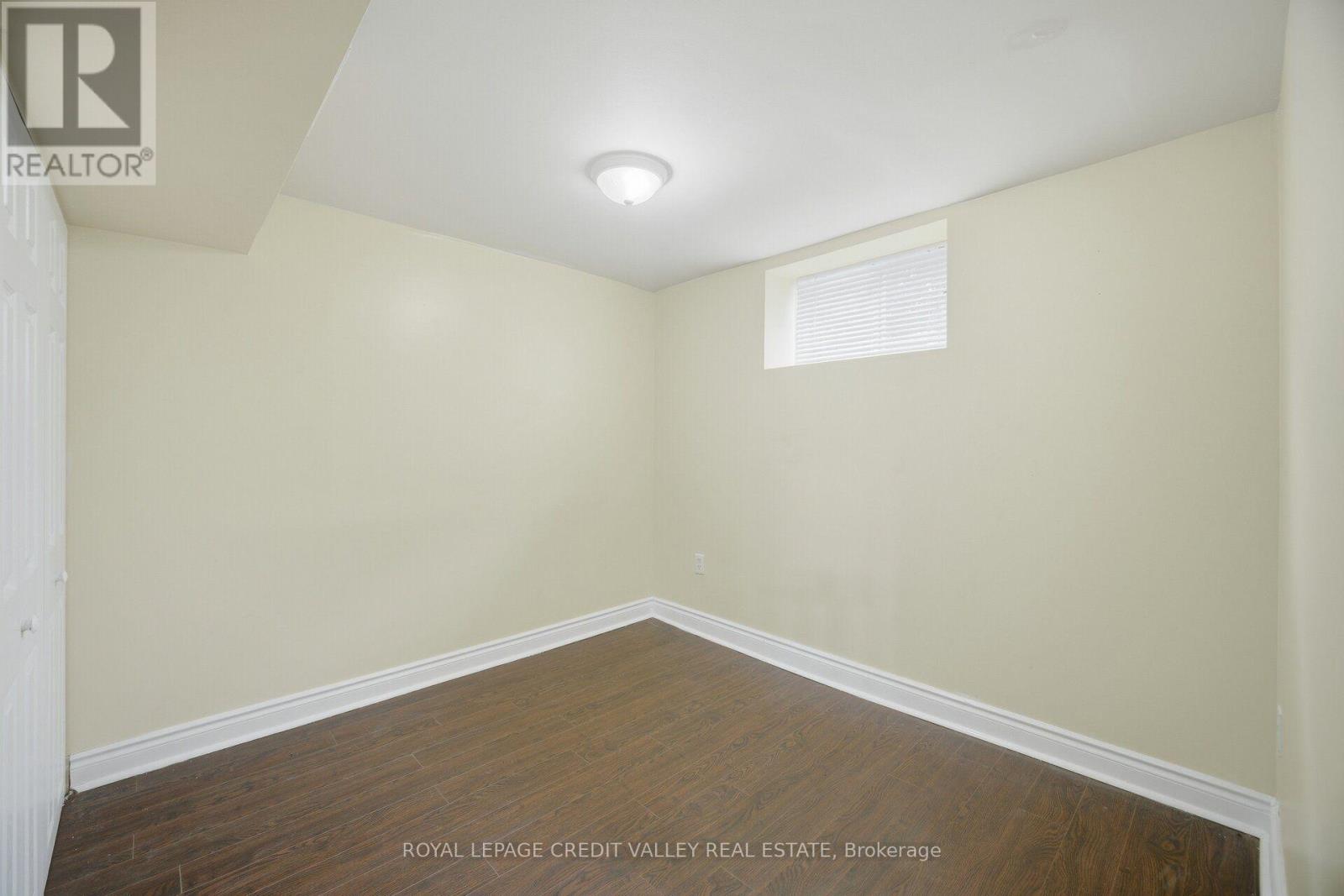58 GLENFOREST ROAD - 36