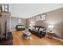 Living room - 58 Glenforest Road, Brampton, ON L6S1M1 Photo 9