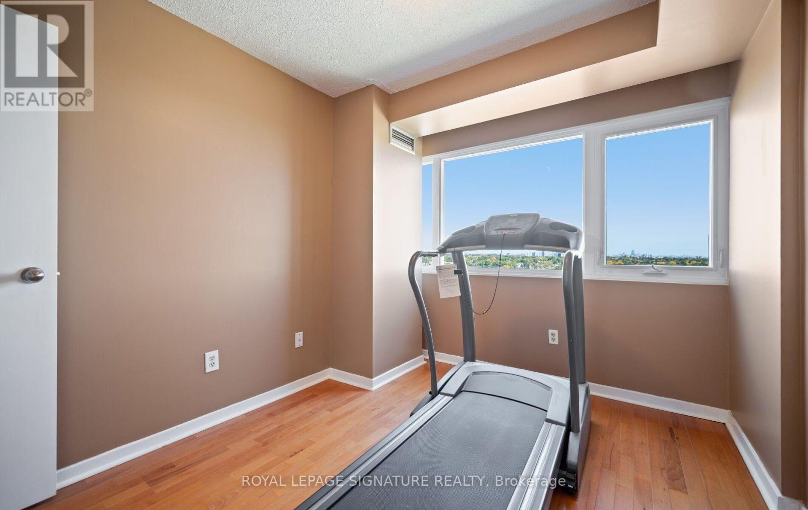 #1406 1580 MISSISSAUGA VALLEY BOULEVARD - 35