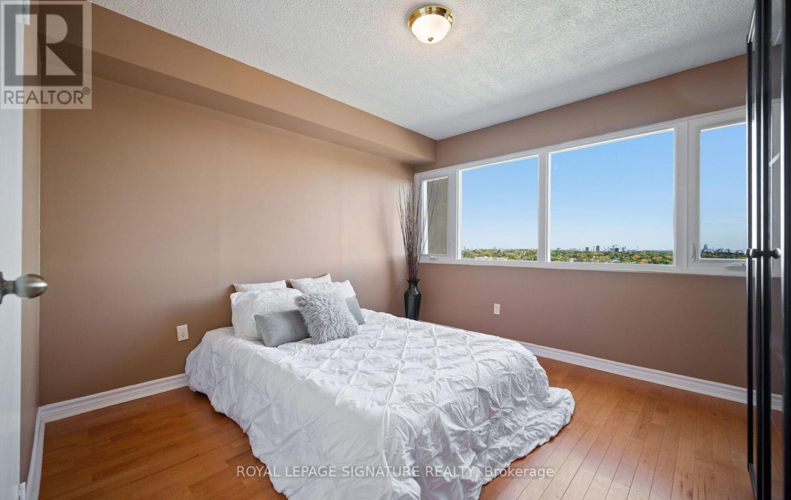 #1406 1580 MISSISSAUGA VALLEY BOULEVARD - 37