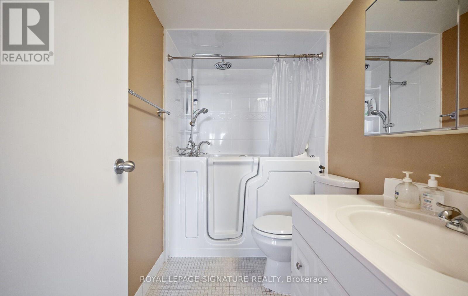 1406- 1580 Mississauga Valley Boulevard, Mississauga, ON photo 42