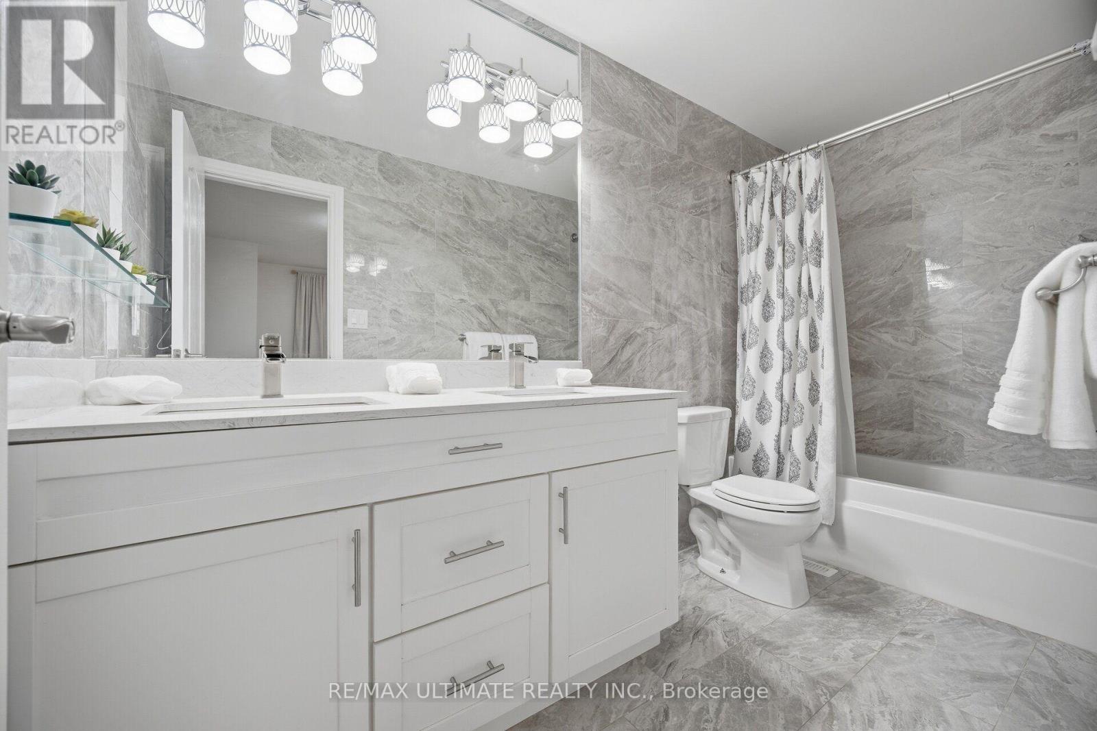 63- 2120 Rathburn Road East, Mississauga, ON photo 12