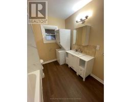 Bathroom - 526 King Street E, Hamilton, ON L8N1E2 Photo 17
