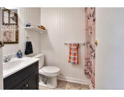 157 Main Street, photo 4