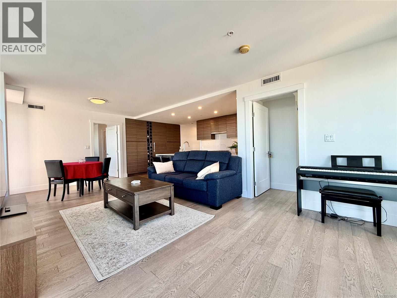 #2405 777 Herald St - 19