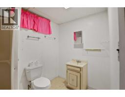 3706 51 Avenue, Innisfail, AB T4G1H6 Photo 23