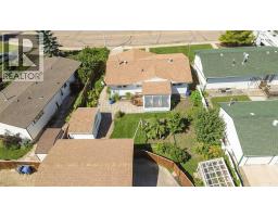 3706 51 Avenue, Innisfail, AB T4G1H6 Photo 36